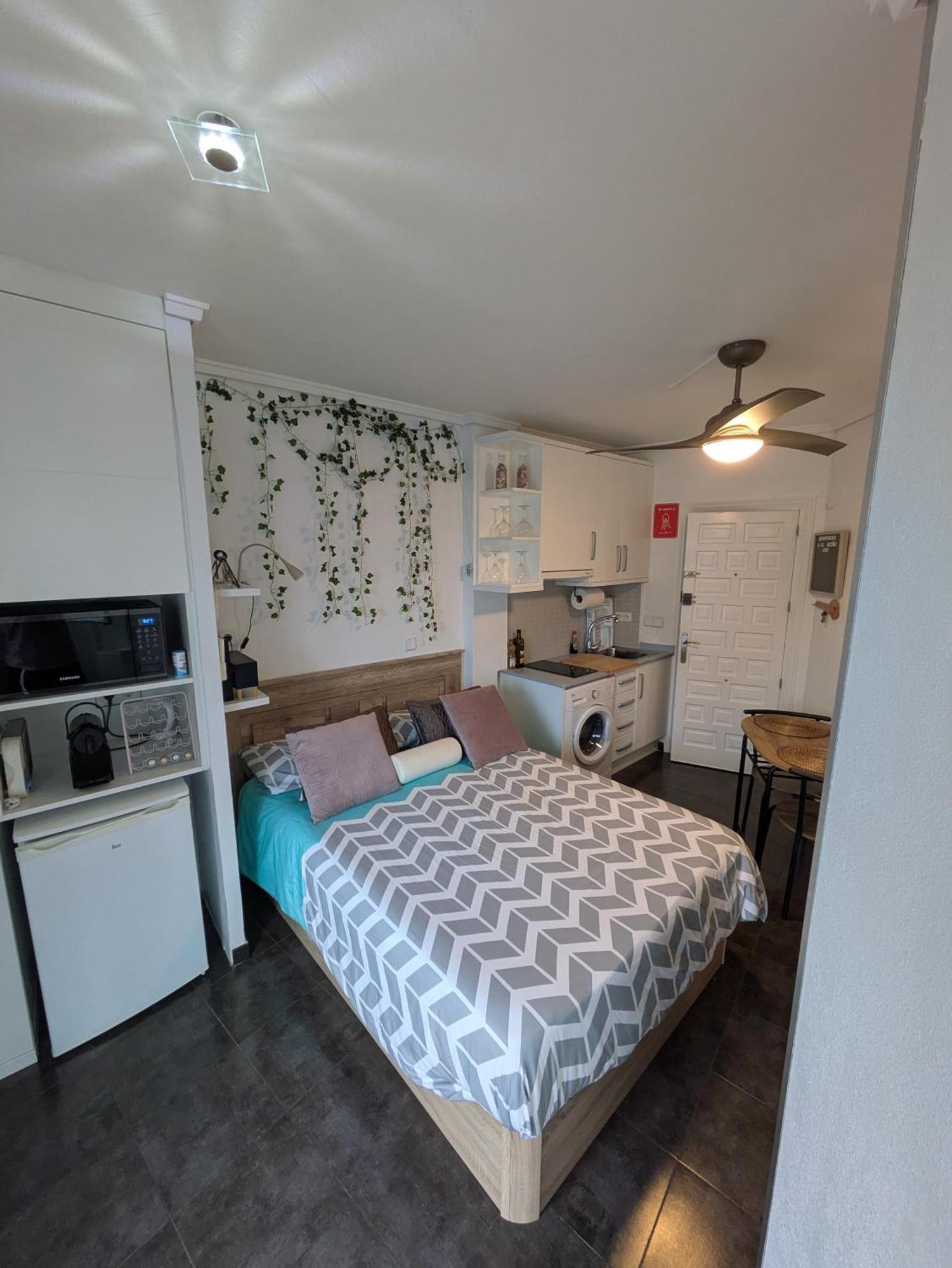 Estudio Con Piscina, Playa Y Wifi Дения Экстерьер фото